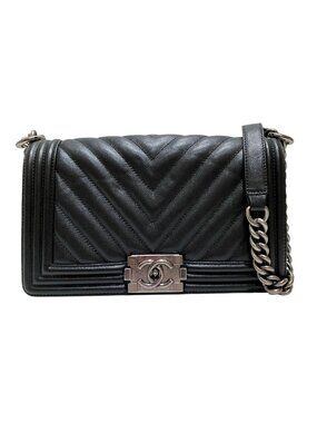 Chanel Boy Shoulder Bag V-stitch Caviar Leather